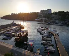 开云手机在线登陆-巴塞罗那和瓦伦西亚